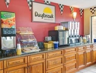 Days By Wyndham Lake Norman 2*